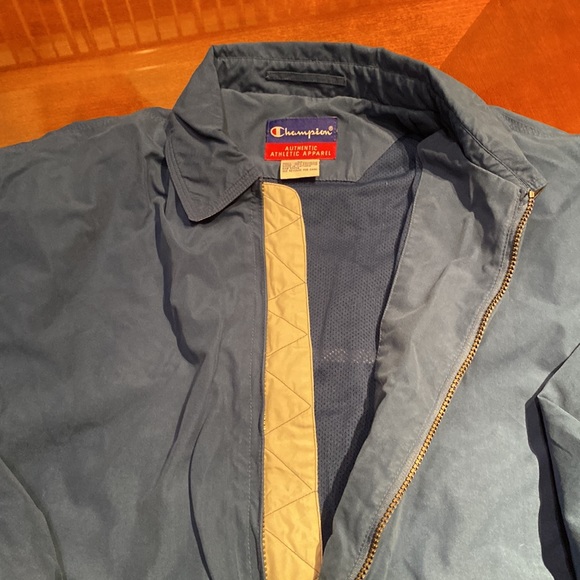 Champion windbreaker jacket XL - Picture 5 of 9